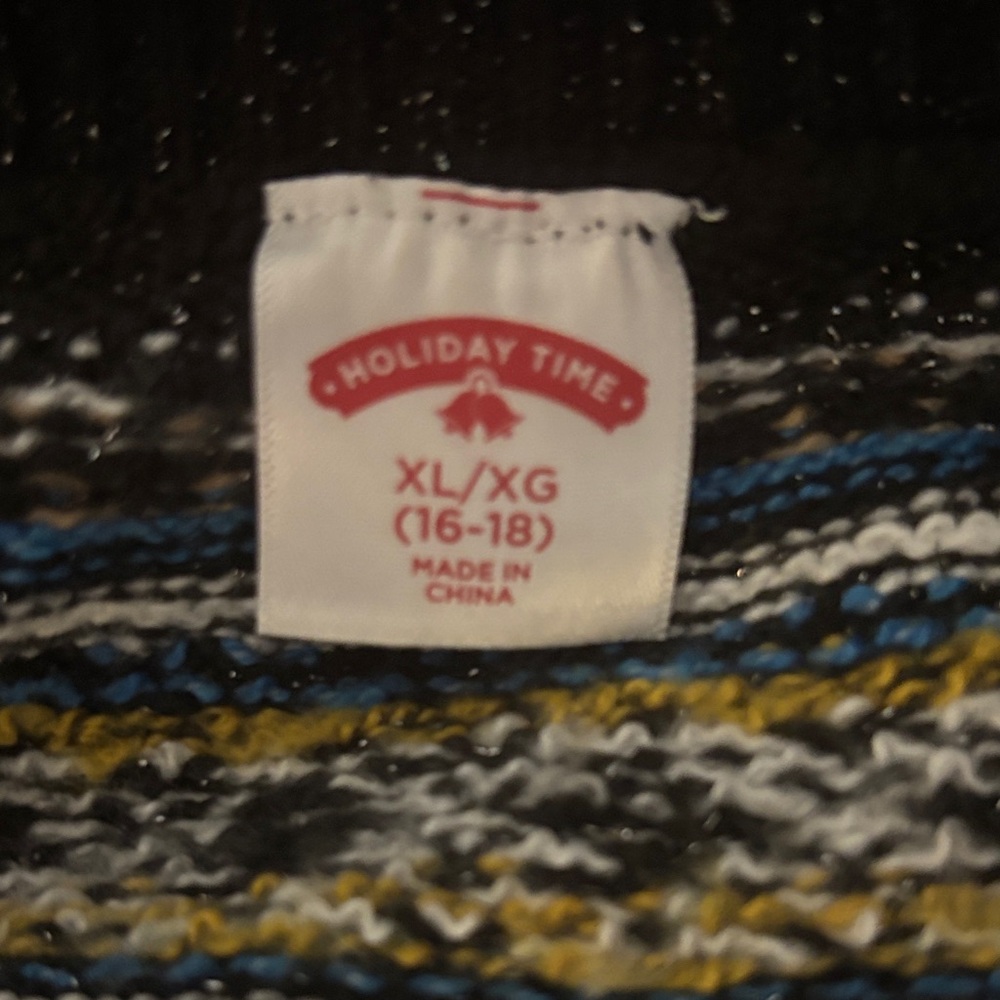 Holiday Time Black and Blue Polar Bear Crewneck Sweater - Picture 2 of 2